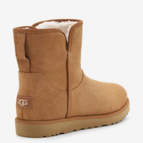UGG Cory II Bootie Women new - Picture 7 of 9